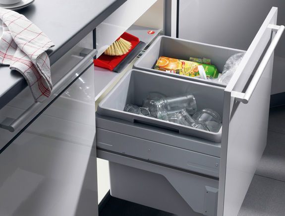 fbb3dc45-17a8-11e7-8226-002590aecc74-1