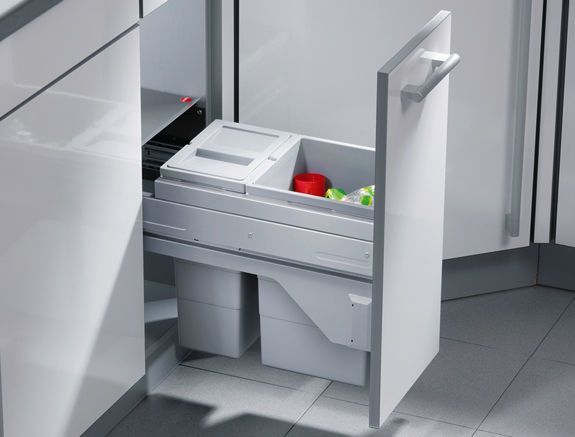 9f483521-17a8-11e7-8226-002590aecc74-1