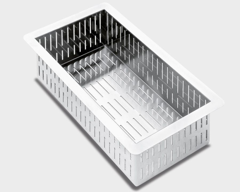 77d07aa7-ce0e-11e8-8264-002590aecc74-1