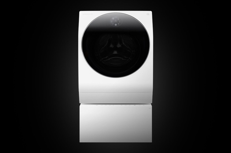 e4c11fa2-ffbb-11e9-80fb-001d60bde2ae-1