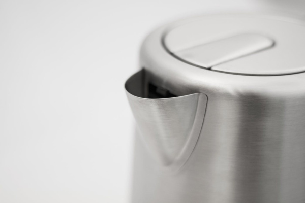 f8fbd882-1618-11e7-8226-002590aecc74-3