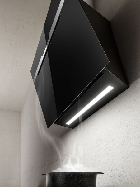 b0b95611-60bd-11eb-811d-001d60bde2ae-4