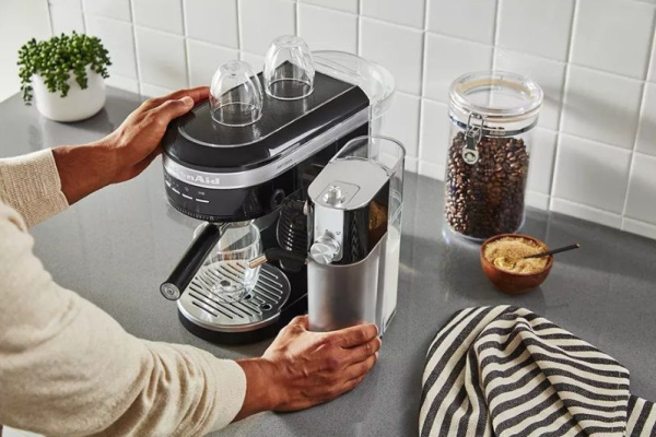 3264eff9-5d65-11eb-811d-001d60bde2ae-5