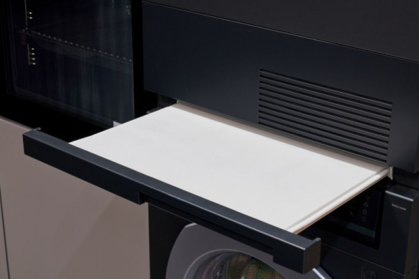 6c20d199-bd09-11e8-8262-002590aecc74-1