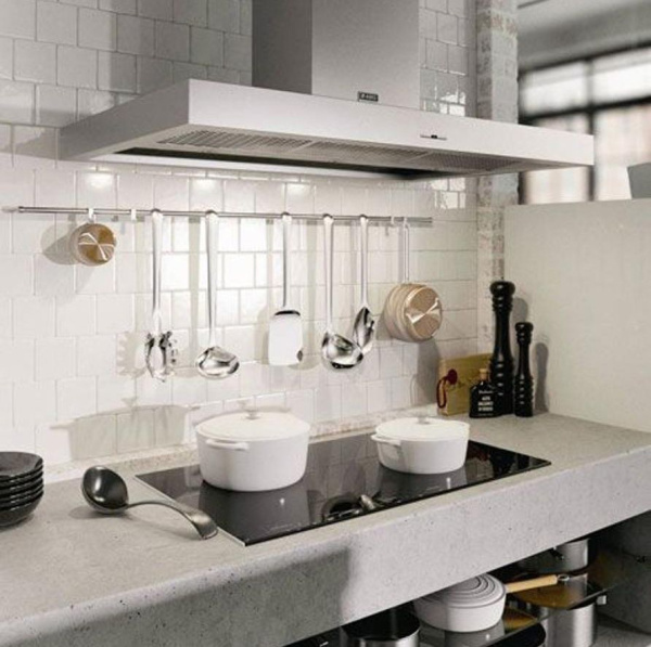 b88ed2c1-b2fd-11e5-81d7-002590aecc74-3