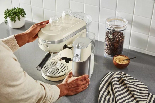 3264eff8-5d65-11eb-811d-001d60bde2ae-3