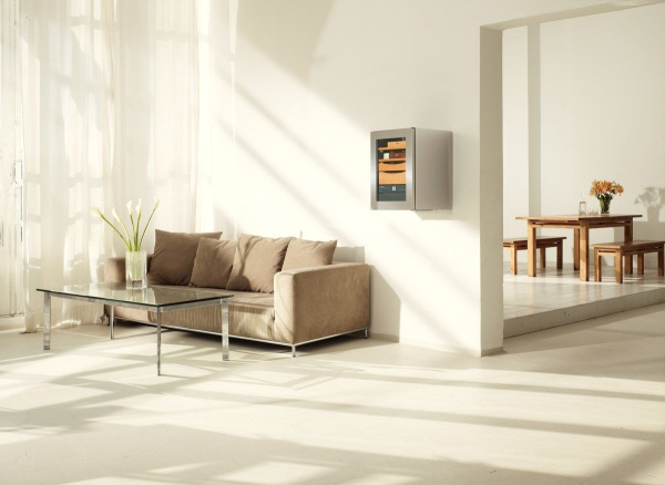 f46ea38a-b76d-11e5-81d7-002590aecc74-4