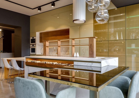 4b1f6bbc-4893-11e8-8257-002590aecc74-6