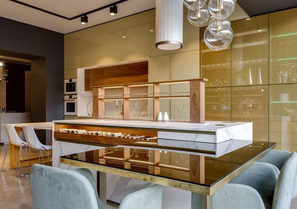 4b1f6bbc-4893-11e8-8257-002590aecc74-6