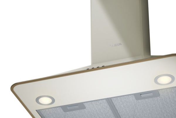 cb878499-5825-11eb-811d-001d60bde2ae-2