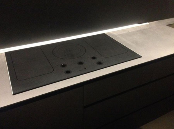 5b46259d-b2fd-11e5-81d7-002590aecc74-3