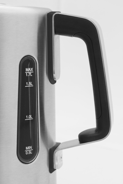 f8fbd882-1618-11e7-8226-002590aecc74-4