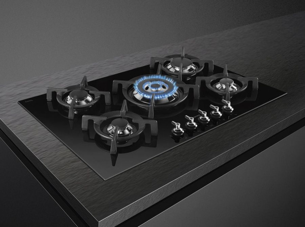 599f2e11-ce0e-11e8-8264-002590aecc74-3