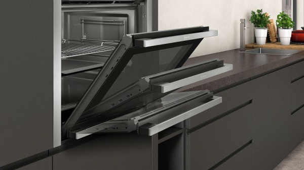 c9321497-9d40-11e8-825e-002590aecc74-3