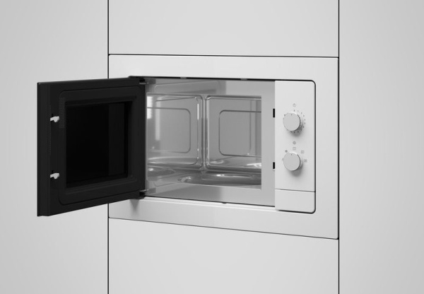 4692043f-dee0-11e9-80f3-001d60bde2ae-3