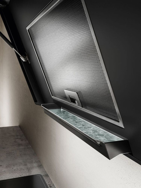 b0b95611-60bd-11eb-811d-001d60bde2ae-3