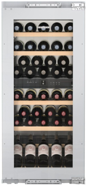 d6e30348-5696-11e7-8233-002590aecc74-1